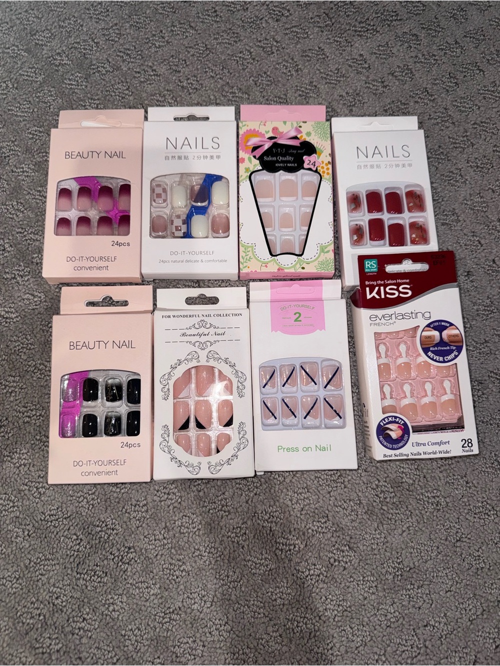 8 sets of press-on nails